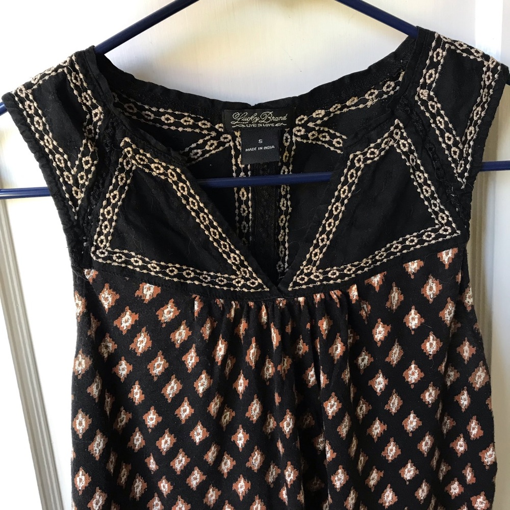 Lucky Brand top